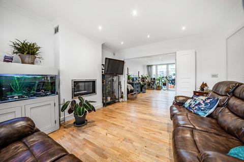 78a Adela Avenue, New Malden, KT3 6LD