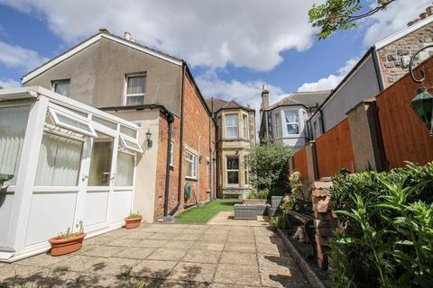 4 bedroom house for sale, Severn Road-Substantial Victorian Property