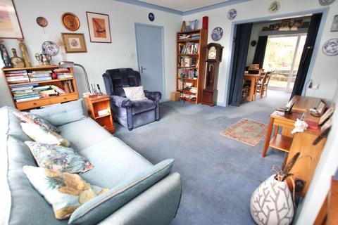 3 bedroom semi-detached house for sale, Whitehall Gardens, Canterbury