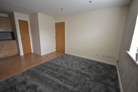 2 bedroom flat to rent, Hessle Road, Hull HU4