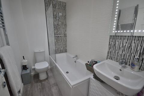 35 Grosvenor Road, Kingswood, Hull, HU7 3DS