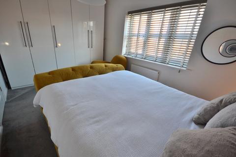 35 Grosvenor Road, Kingswood, Hull, HU7 3DS