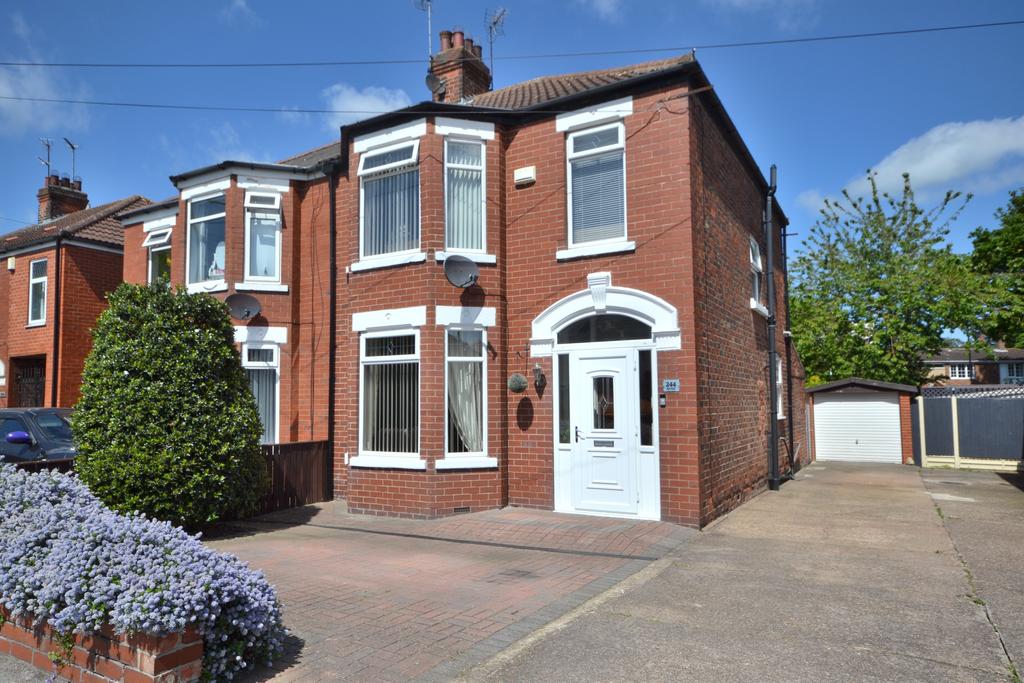 Ings Road, Hull HU8 3 bed semidetached house for sale £235,000