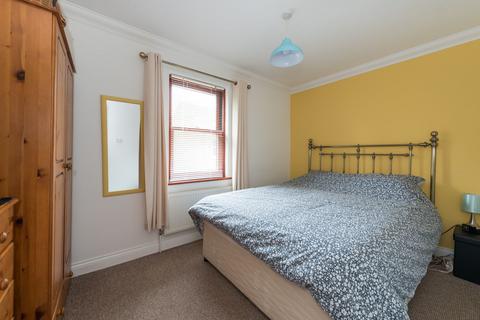 2 bedroom terraced house for sale - Church Road, Ramsgate, CT11