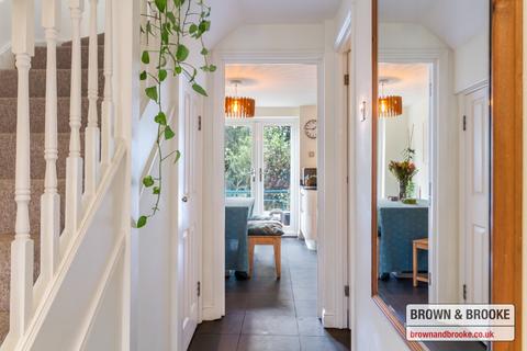 169 Wheat Sheaf Close, London, E14 9UZ
