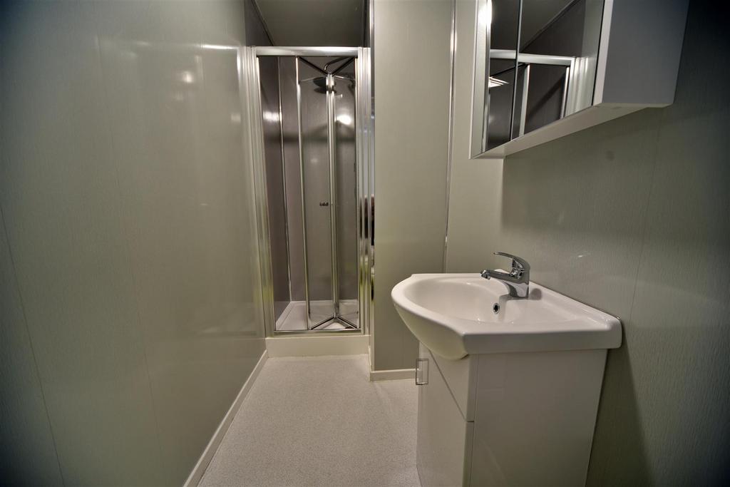 165 AR Room01 06.JPG