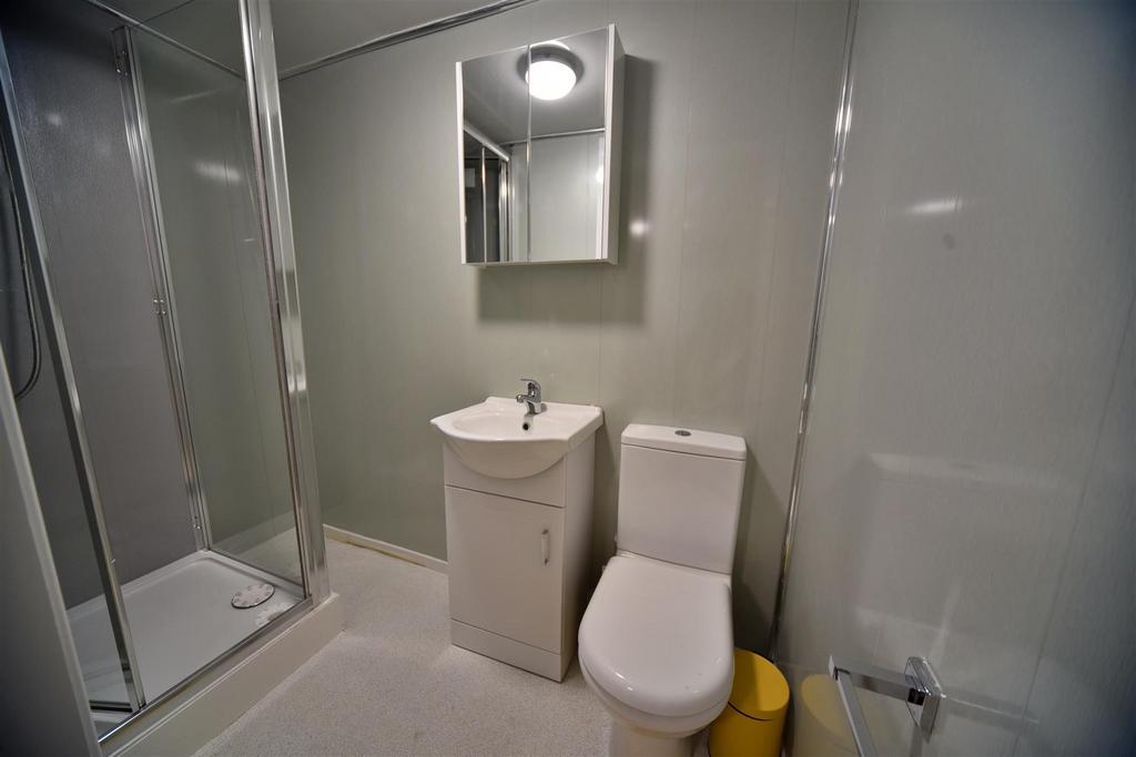 165 AR Room16 08.JPG