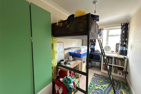 16a Barnes Road, Frimley, Camberley, GU16 8BZ