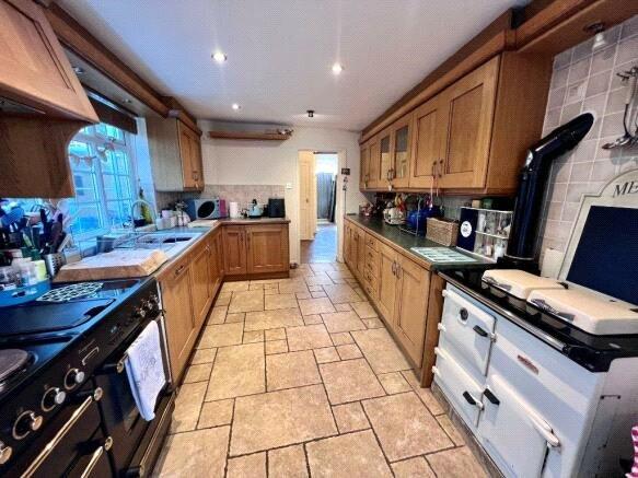 Kitchen / Rayburn