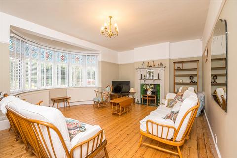 28 Burges Road, Thorpe Bay, Southend-on-sea, SS1 3AY