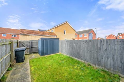 3 bedroom terraced house for sale, Blyton Road, Skegness PE25