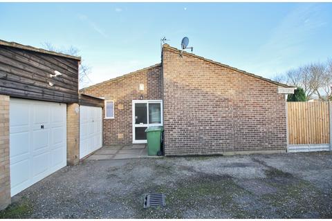 3 bedroom bungalow for sale - Bardney, Peterborough PE2