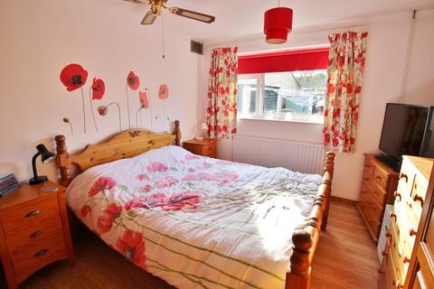 61 Bardney, Orton Goldhay, Peterborough, PE2 5QG