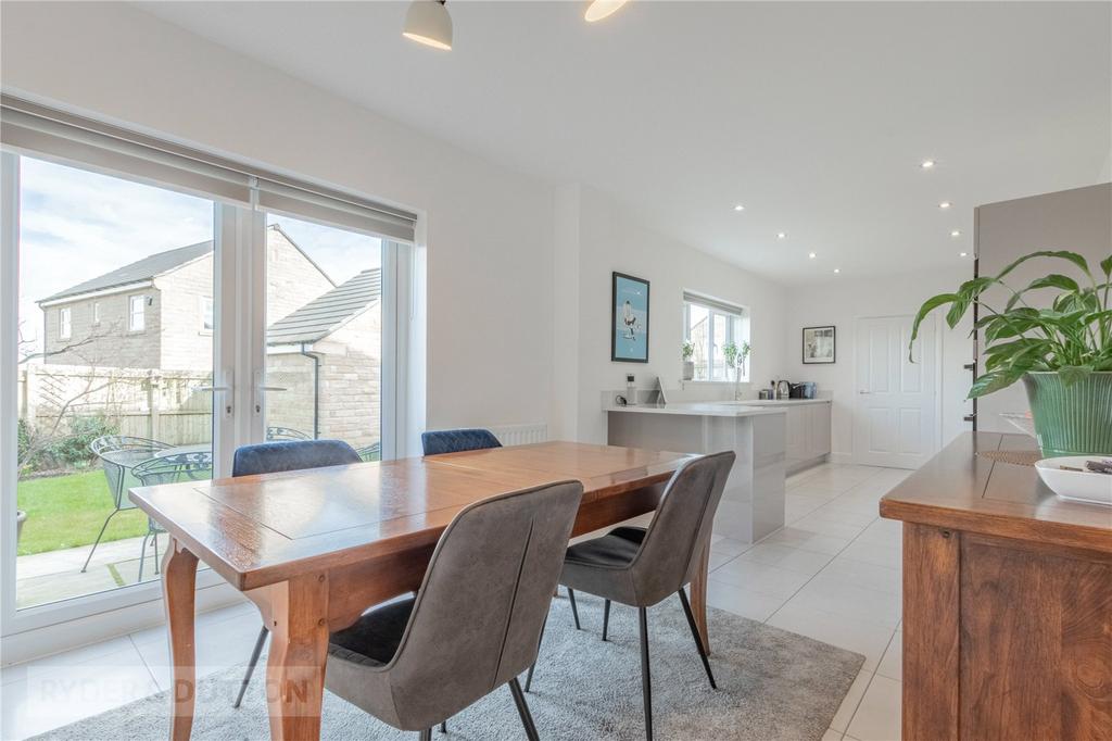 Dining Kitchen