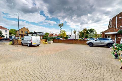 3 bedroom bungalow for sale, Southend Road, Stanford-Le-Hope, Essex, SS17