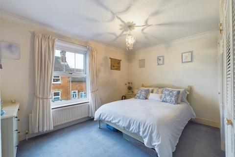 4 bedroom semi-detached house for sale, Trafalgar Road, Horsham RH12