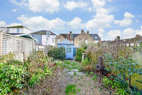 3 bedroom terraced house for sale, Victoria Road, Hythe, Kent