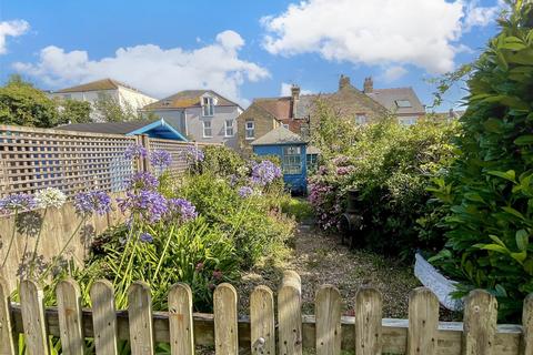 3 bedroom terraced house for sale, Victoria Road, Hythe, Kent