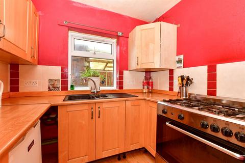 43 Forelands Square, Walmer, Deal, CT14 9DT