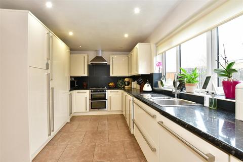 4 bedroom semi-detached house for sale, Woodrush Way, Chadwell Heath, Essex