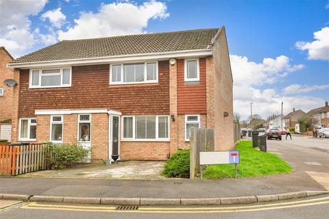4 bedroom semi-detached house for sale, Woodrush Way, Chadwell Heath, Essex