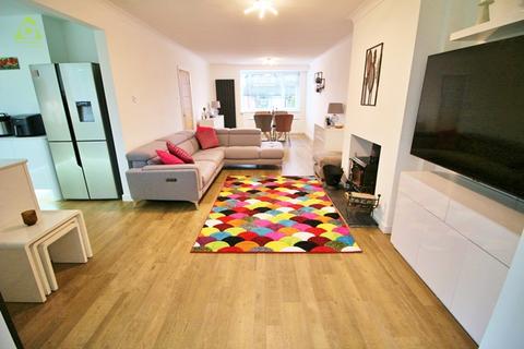 17 Claughton Avenue, Worsley, Manchester, M28 7UB