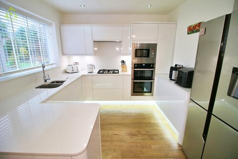 17 Claughton Avenue, Worsley, Manchester, M28 7UB