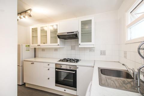 1 bedroom maisonette to rent, Sewdley Street, Homerton E5