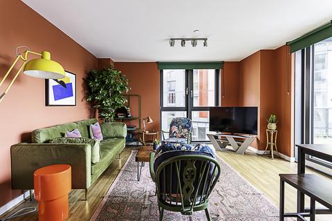 2 bedroom flat to rent - Sky Apartments, Homerton Road, London E9
