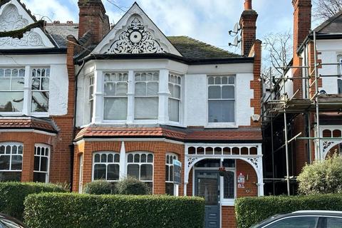 4 bedroom terraced house for sale, Rosebery Road, London, N10