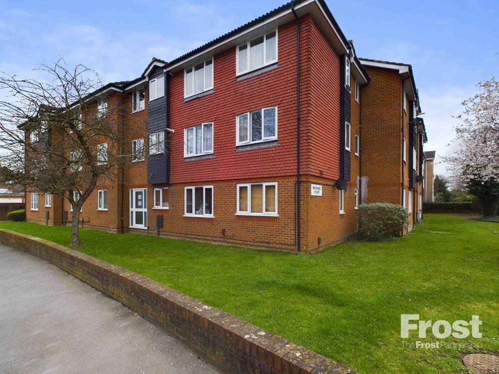 Rosefield Road, StainesuponThames... 1 bed apartment £225,000