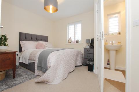 38 Blinker Way, Andover, SP11 6TE