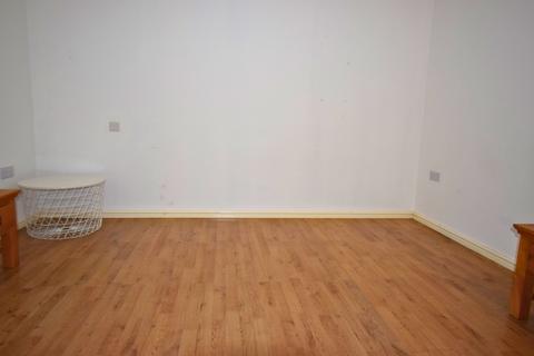 1 bedroom flat to rent - Long Lane, Hillingdon UB10