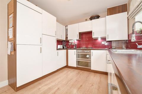 4 bedroom end of terrace house for sale, Whyke Marsh, Chichester, West Sussex