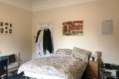 6 bedroom flat to rent - Cumberland Road, Leeds LS6