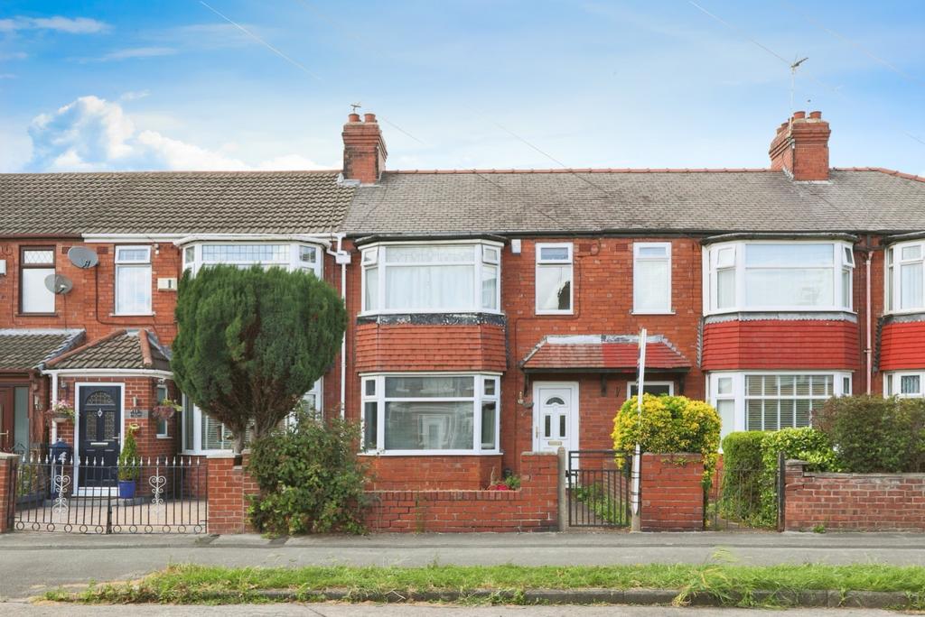 Welwyn Park Avenue, Hull, HU6 7DH 3 bed terraced house for sale £115,000