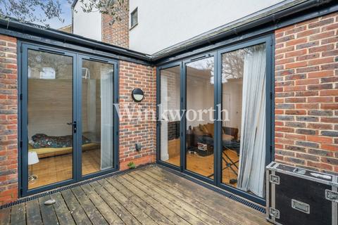 undefined, Chalgrove Road, London, N17