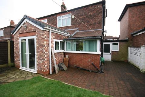 2 bedroom semi-detached house for sale, Kingsdale Road, Manchester M18