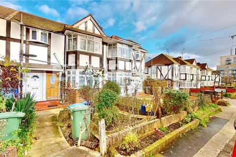 15a Highcroft Avenue, Wembley, HA0 1TF