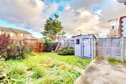 15a Highcroft Avenue, Wembley, HA0 1TF