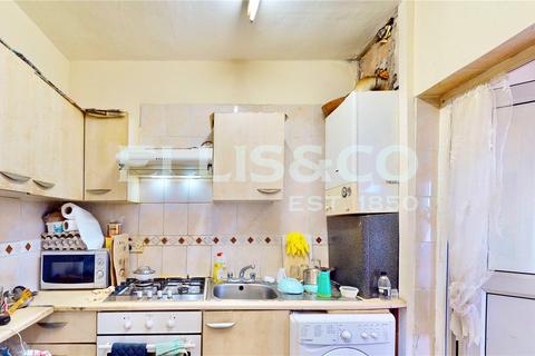 15a Highcroft Avenue, Wembley, HA0 1TF