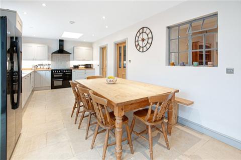 8 London Road, Moreton-in-marsh, GL56 0HE