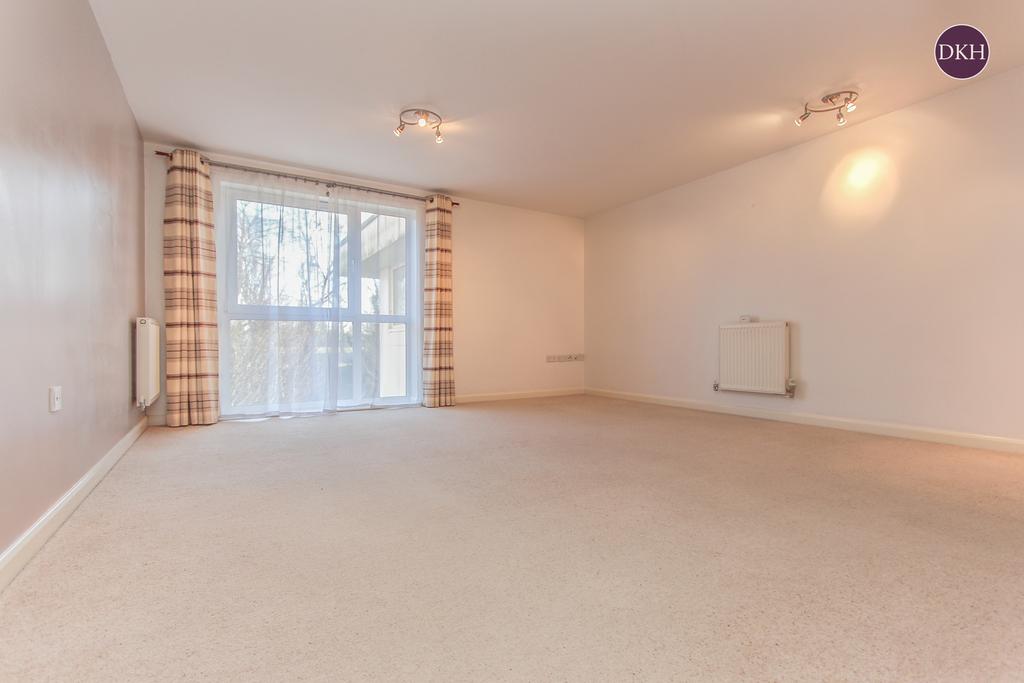 Metropolitan Station Approach, Watford WD18 1 bed apartment for sale