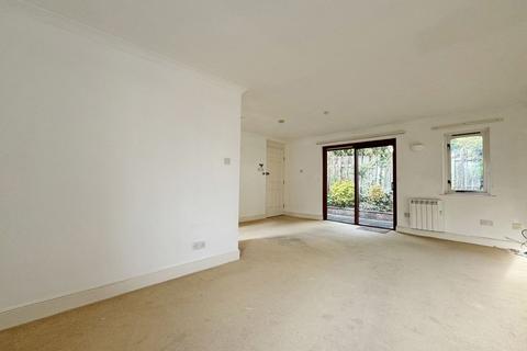 1 bedroom apartment for sale, David Penhaligon Way, Truro, Cornwall