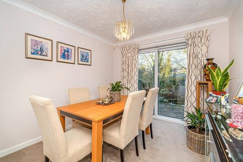 2 Dumbrock Road, Strathblane, Glasgow, G63 9EF