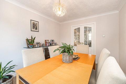 2 Dumbrock Road, Strathblane, Glasgow, G63 9EF