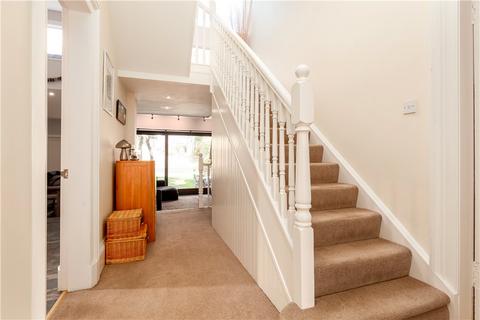 101 Craigleith Road, Edinburgh, EH4 2EH