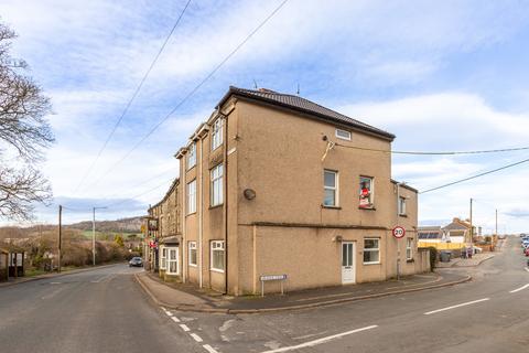 4 bedroom end of terrace house for sale, 5 West View, Carnforth, Lancashire, LA5 9HN