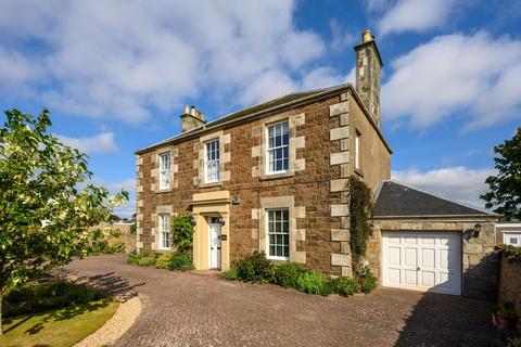 5 bedroom detached house for sale, Woodlands Road, Lundin Links, Leven