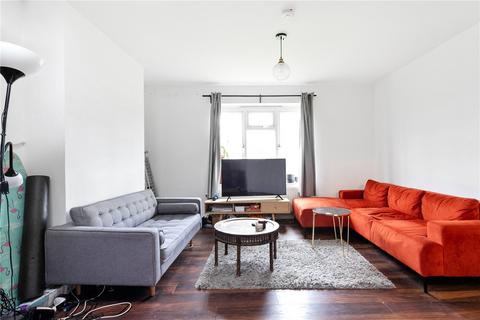 2 bedroom apartment for sale, Kent Street, London, E2
